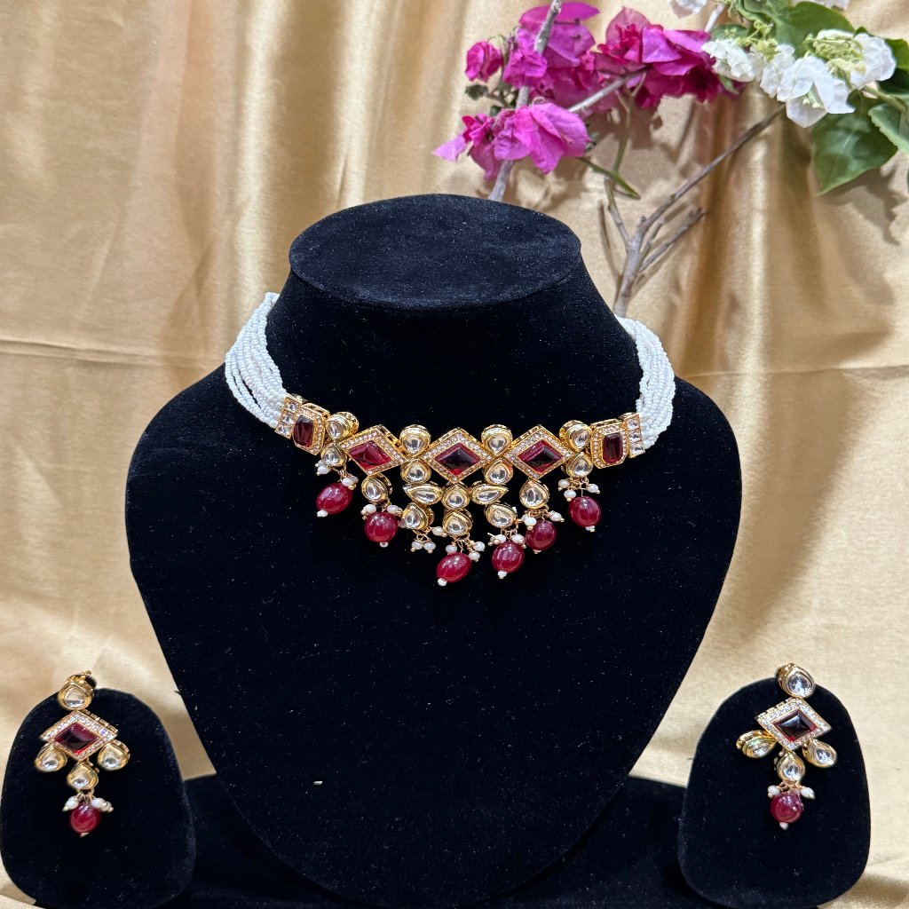 Rhombo-Pearl Kundan Necklace | Traditional jewelery | Kundan choker\Necklace\Choker set | For Women and Girls.