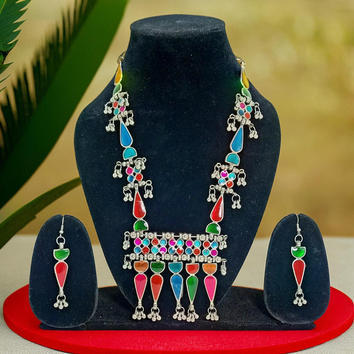 Geometric Stones Silver Oxidized Ranihaar | Traditional Jewelry for Girls & Women.