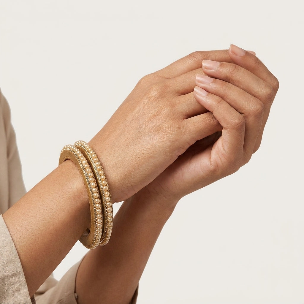 Rajwadi Lakh Bangadi WIth Pearl Stone