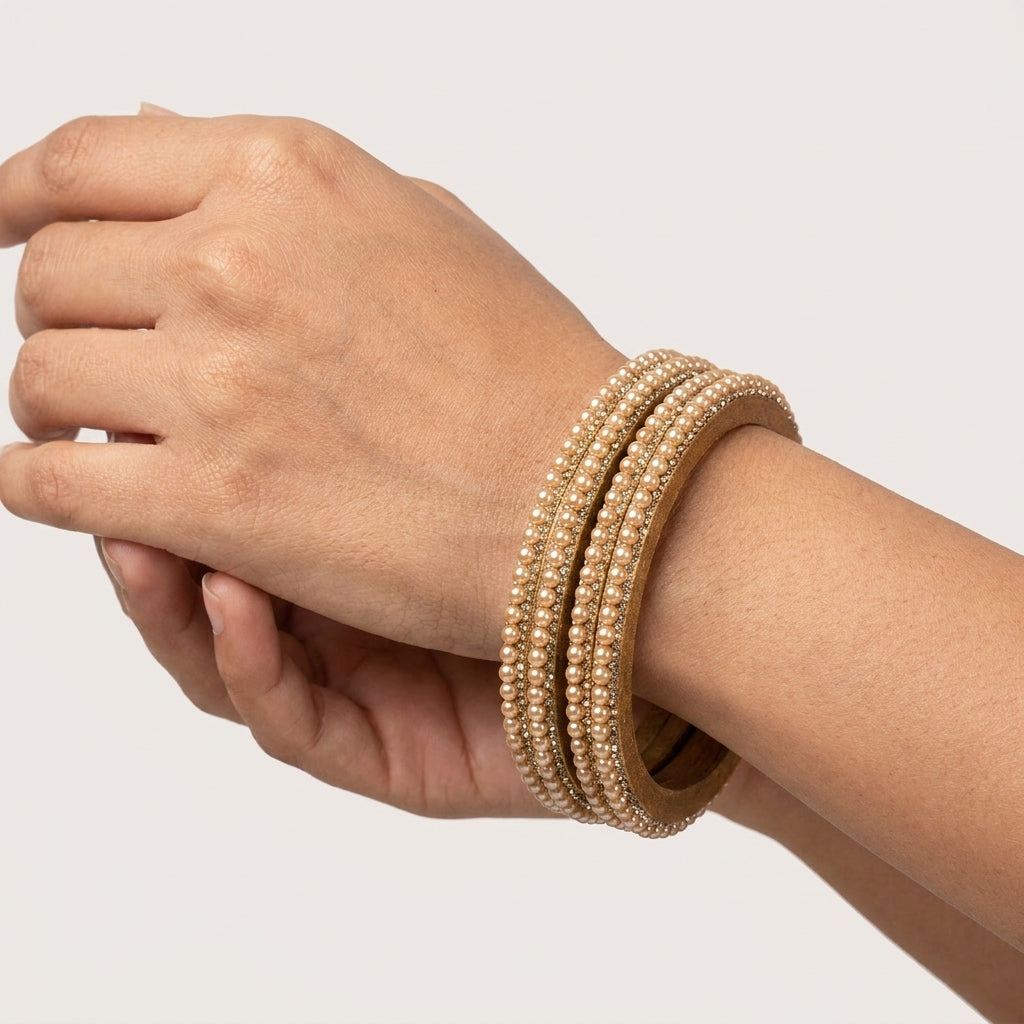 Rajwadi Lakh Bangadi WIth Pearl Stone